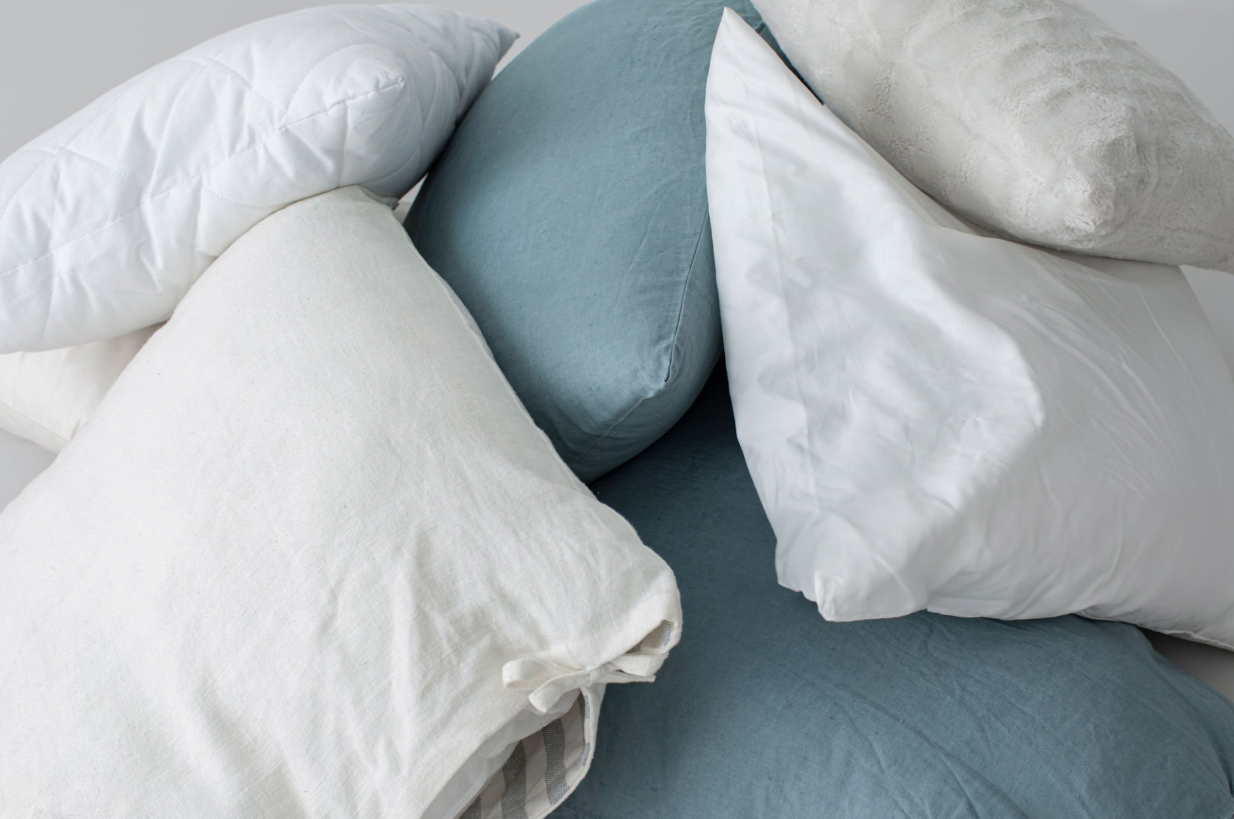 Pillows & Pillow Protectors